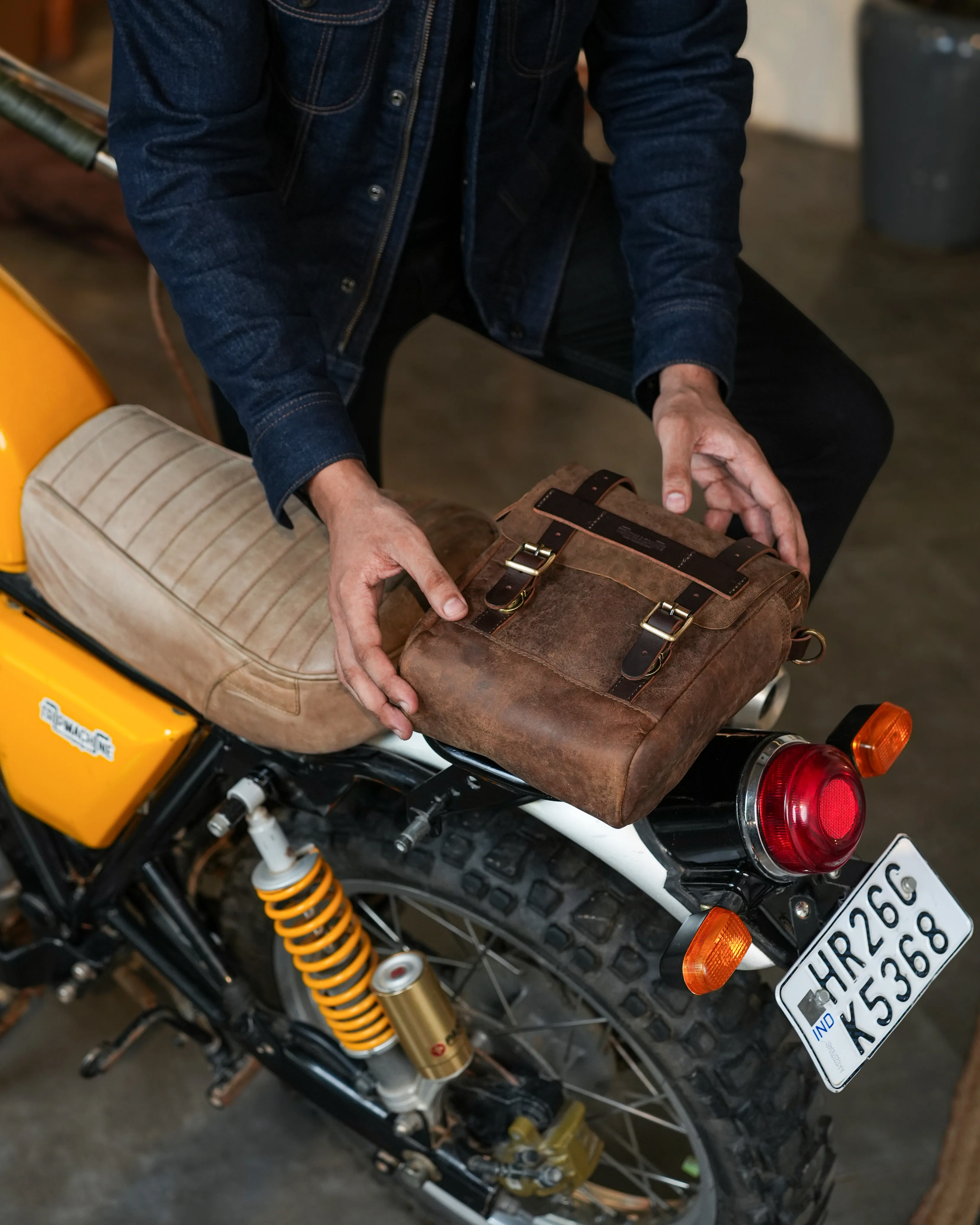 tank and tail bag - Image 9